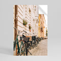 URBAN CYCLE HAVEN Selbstklebendes Poster - Hochformat