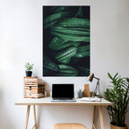 LUSH DROPLET DANCE Selbstklebendes Poster - Hochformat