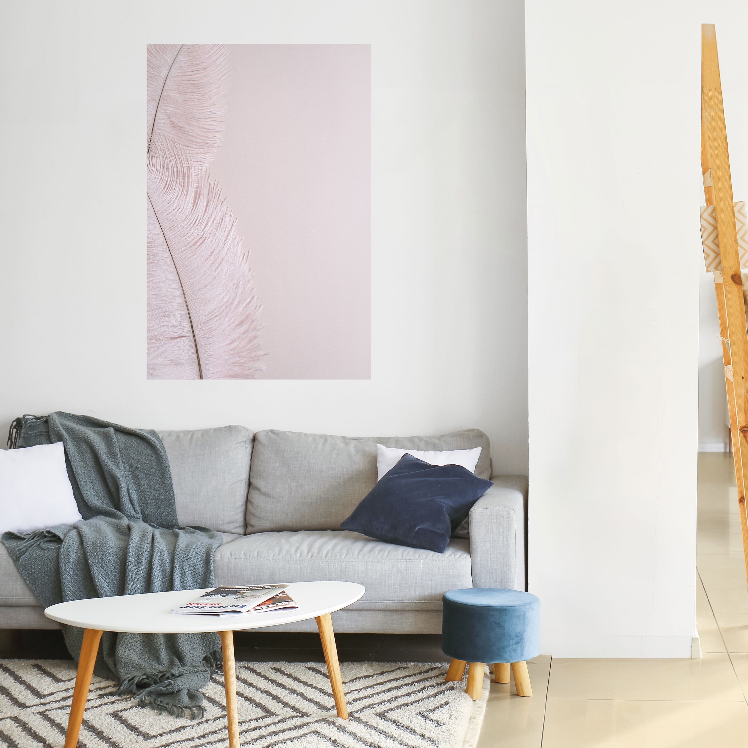 WHISPERING PINK FEATHERS Vertikales Poster zum Abziehen und Aufkleben