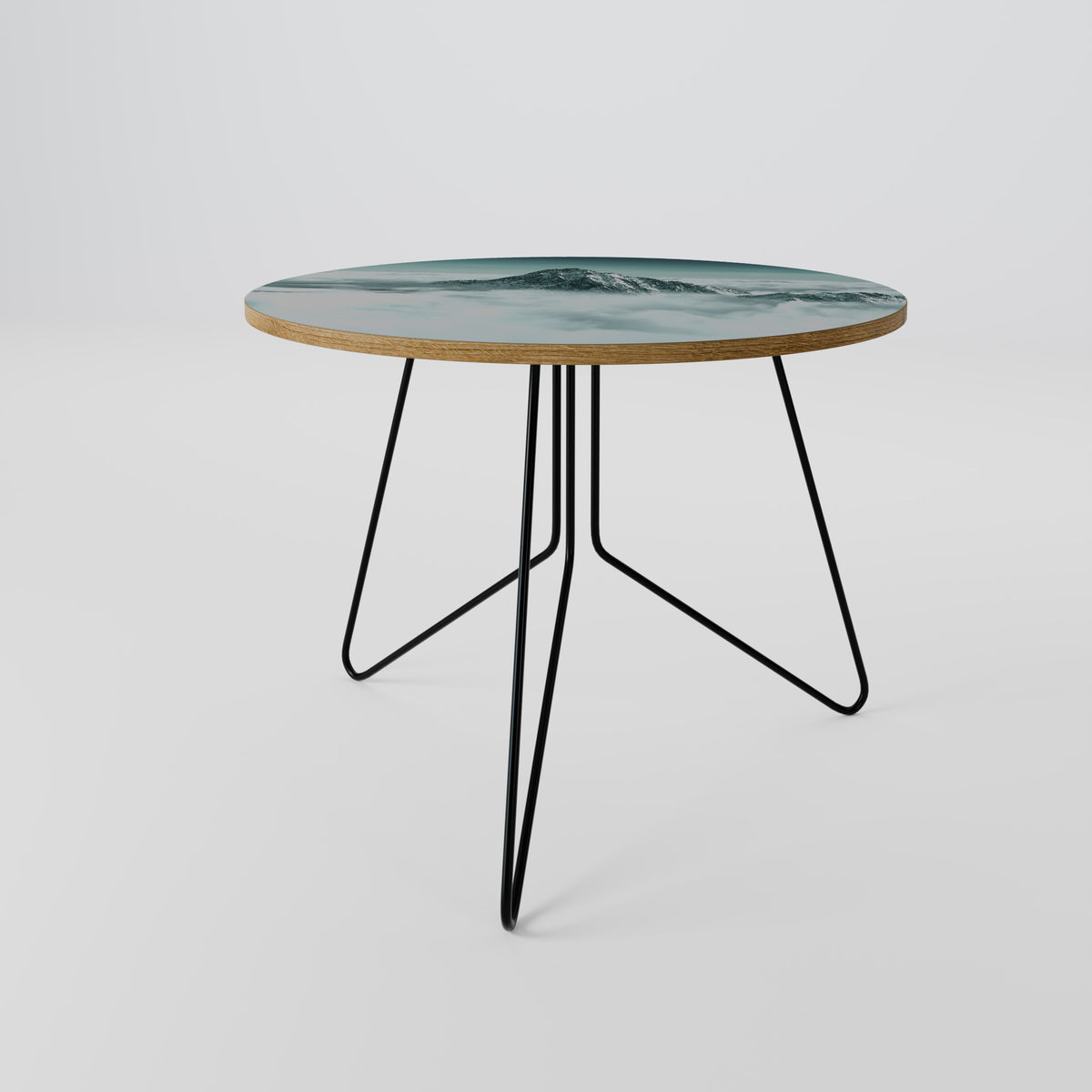 CLOUD-KISSED PEAK Couchtisch