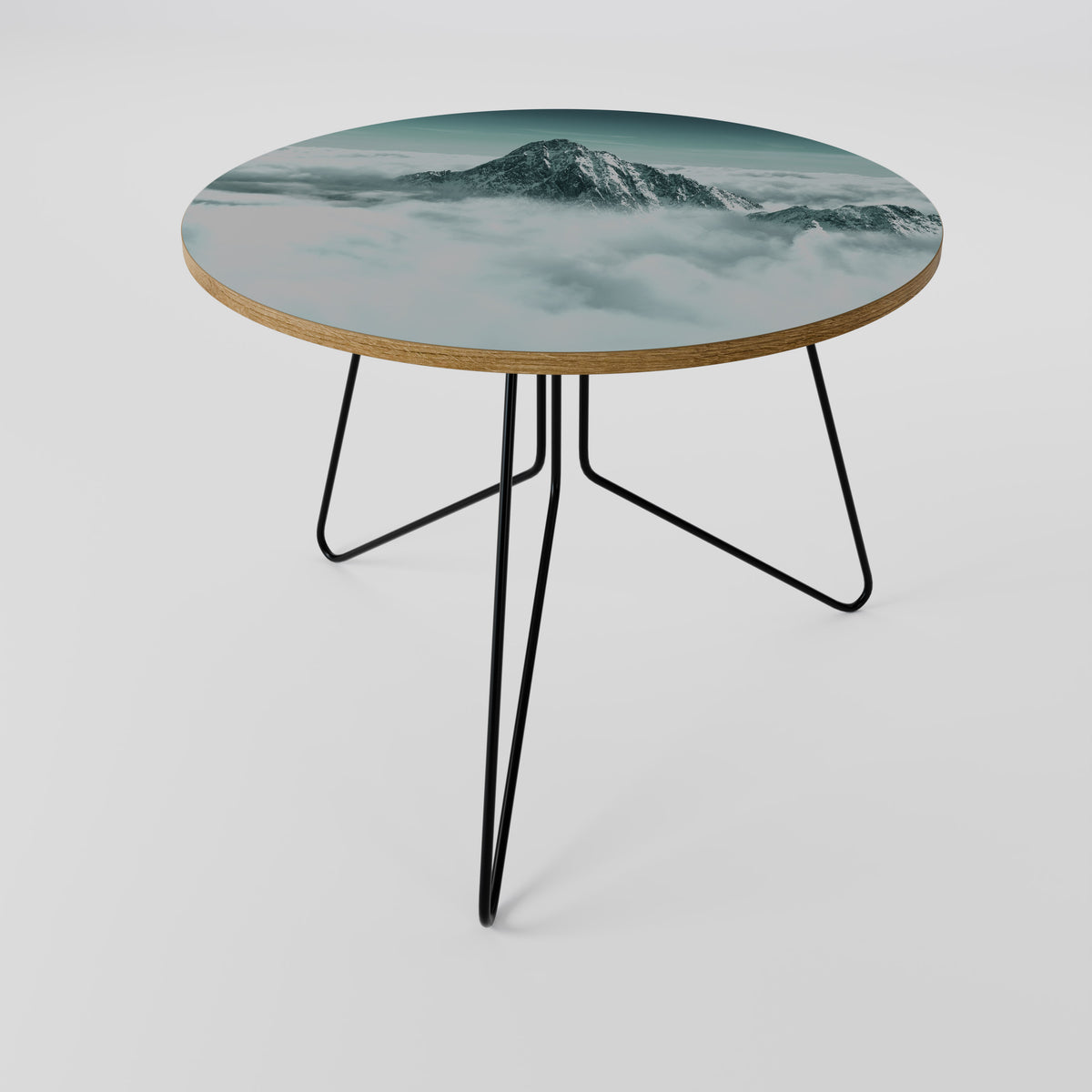 CLOUD-KISSED PEAK Couchtisch