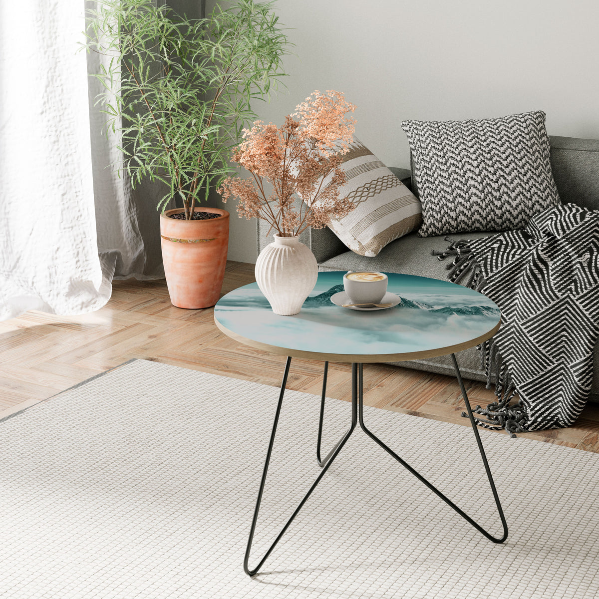 CLOUD-KISSED PEAK Couchtisch