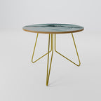 CLOUD-KISSED PEAK Couchtisch Ø 69 cm