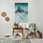 CLOUD-KISSED PEAK Selbstklebendes Poster - Hochformat