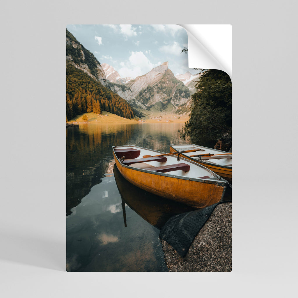 TRANQUIL LAKE JOURNEY Vertikales Poster zum Abziehen und Aufkleben