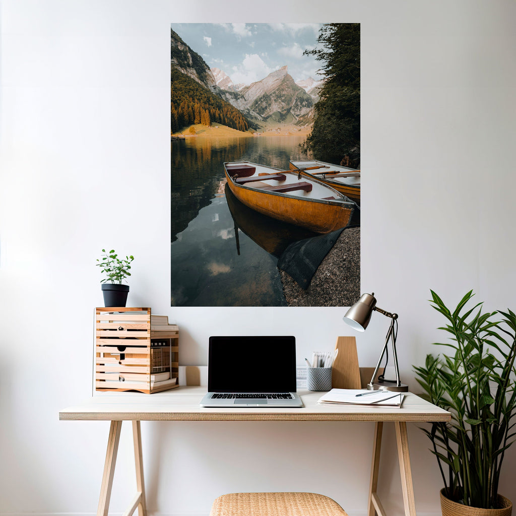 TRANQUIL LAKE JOURNEY Vertikales Poster zum Abziehen und Aufkleben