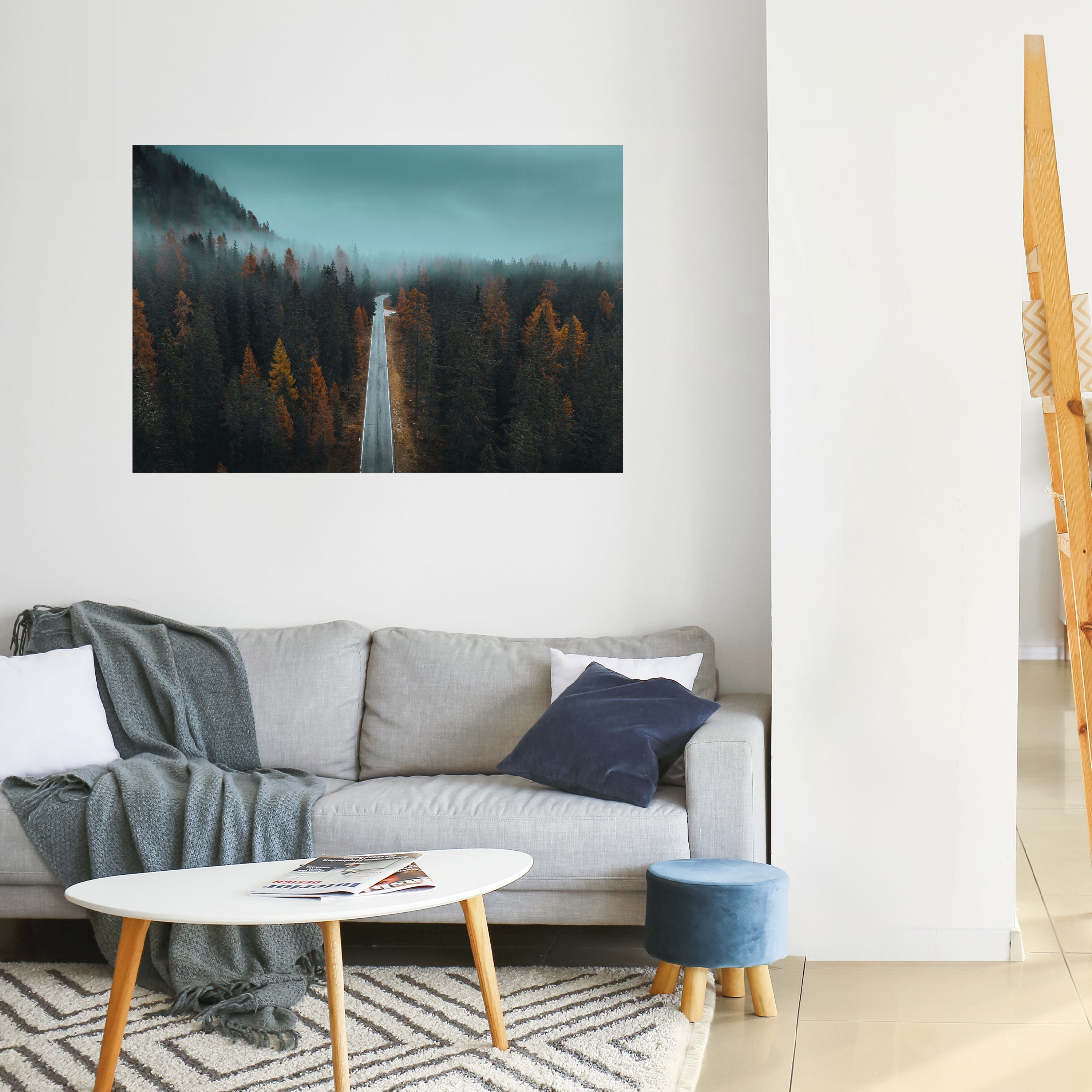 SERENE ROADWAY ESCAPE Horizontales Poster zum Abziehen und Aufkleben