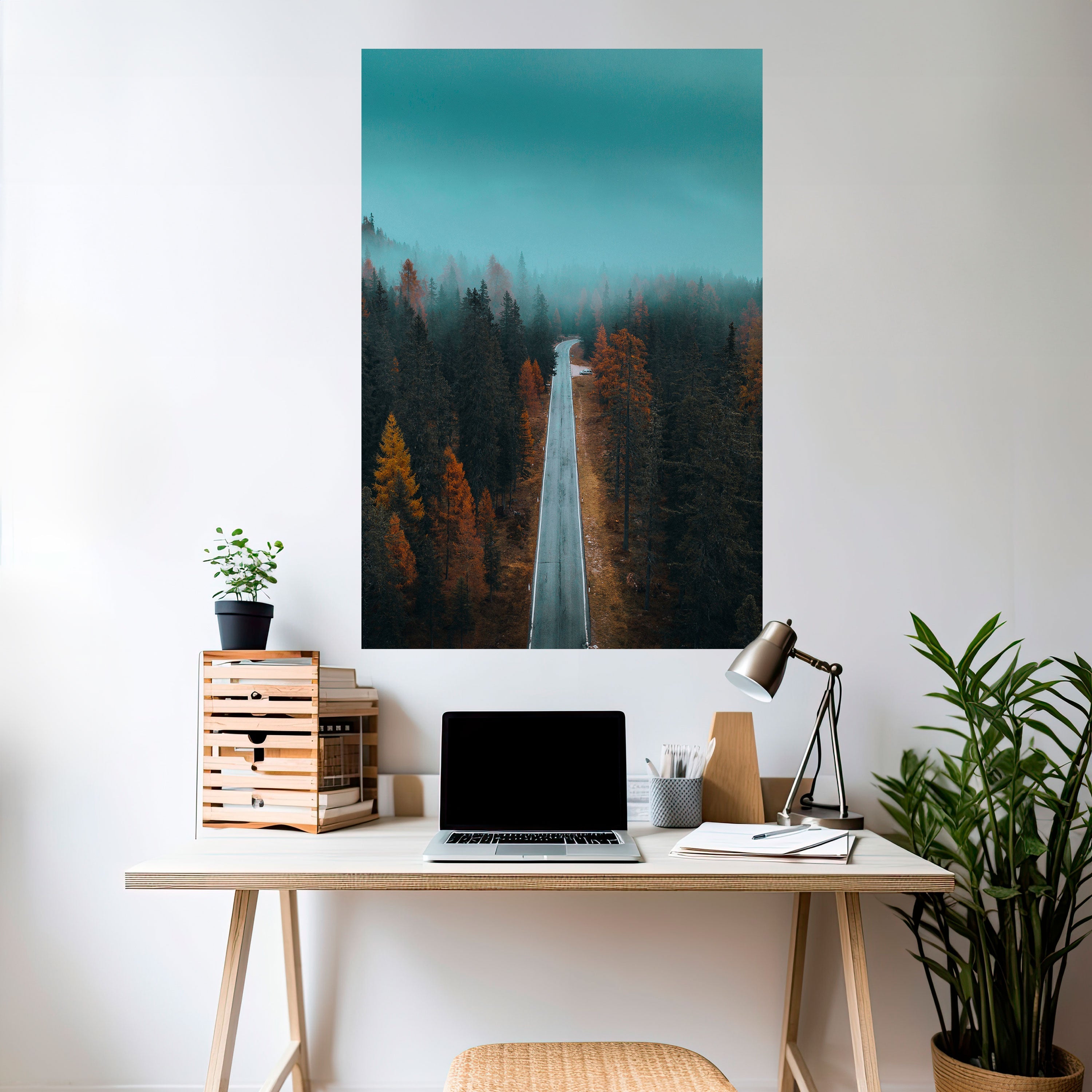 SERENE ROADWAY ESCAPE Vertikales Poster zum Abziehen und Aufkleben