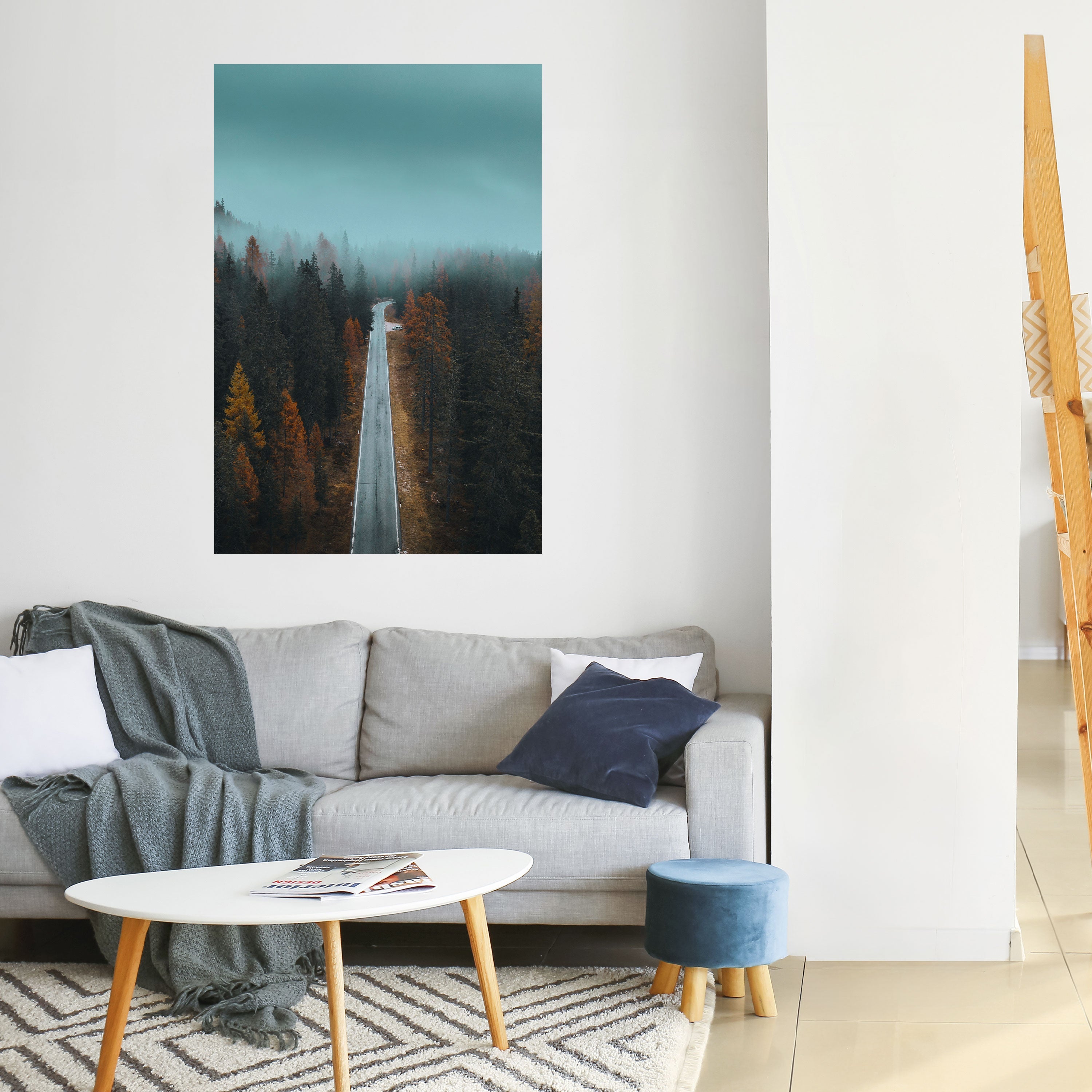SERENE ROADWAY ESCAPE Vertikales Poster zum Abziehen und Aufkleben