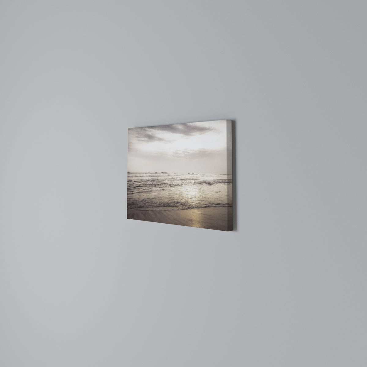 WHISPERS OF THE OCEAN Horizontal Canvas Print