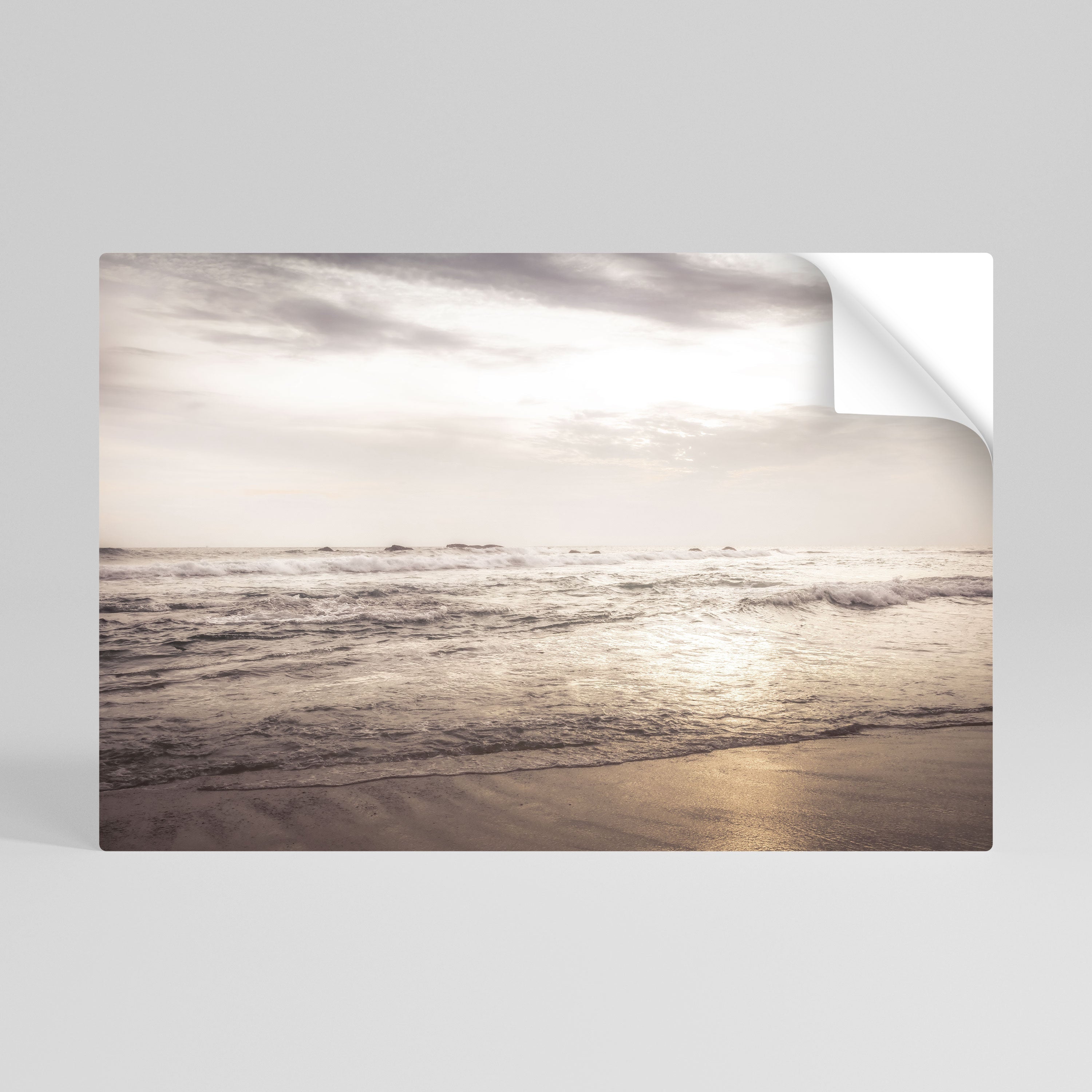 WHISPERS OF THE OCEAN Horizontales Poster zum Abziehen und Aufkleben