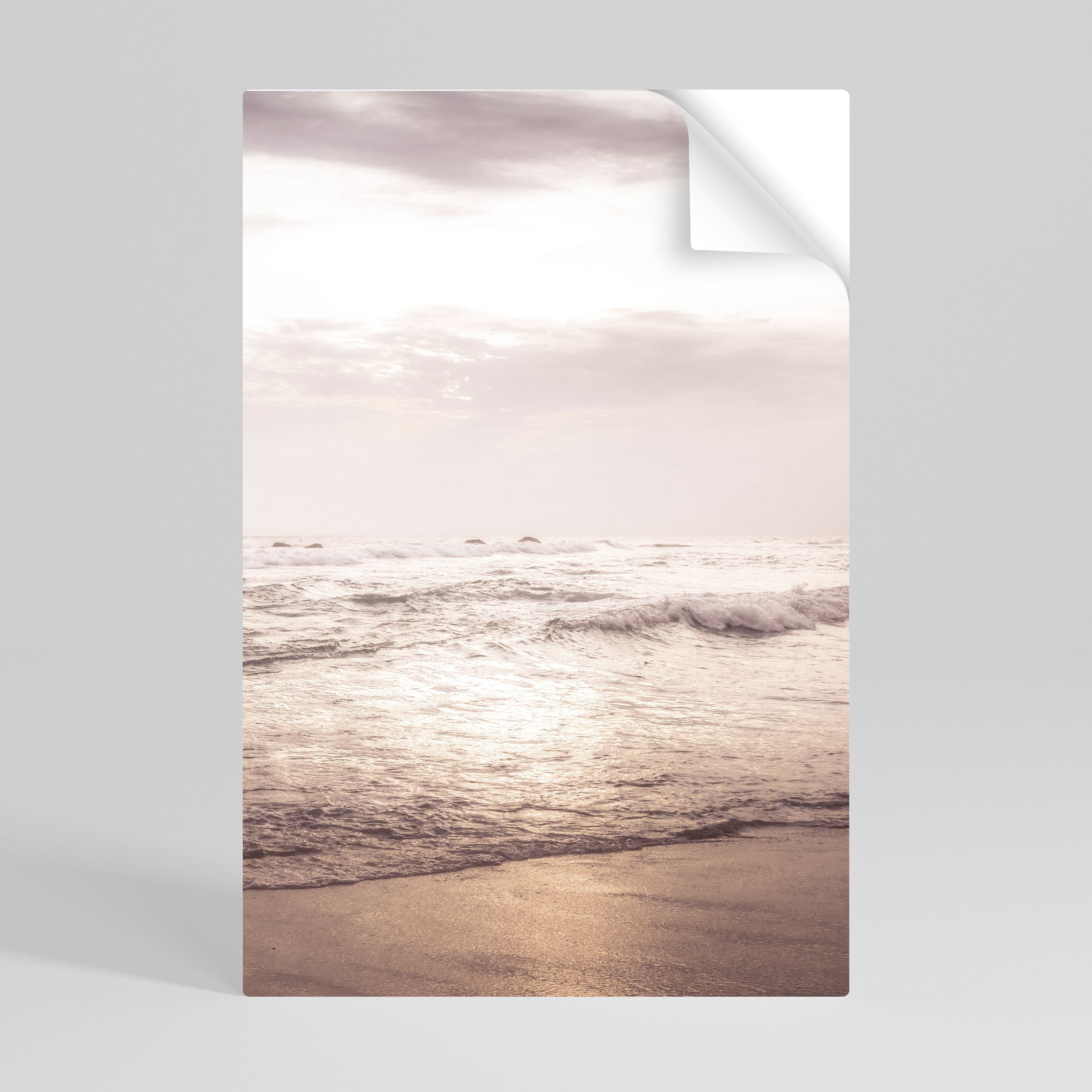 WHISPERS OF THE OCEAN Vertikales Poster zum Abziehen und Aufkleben