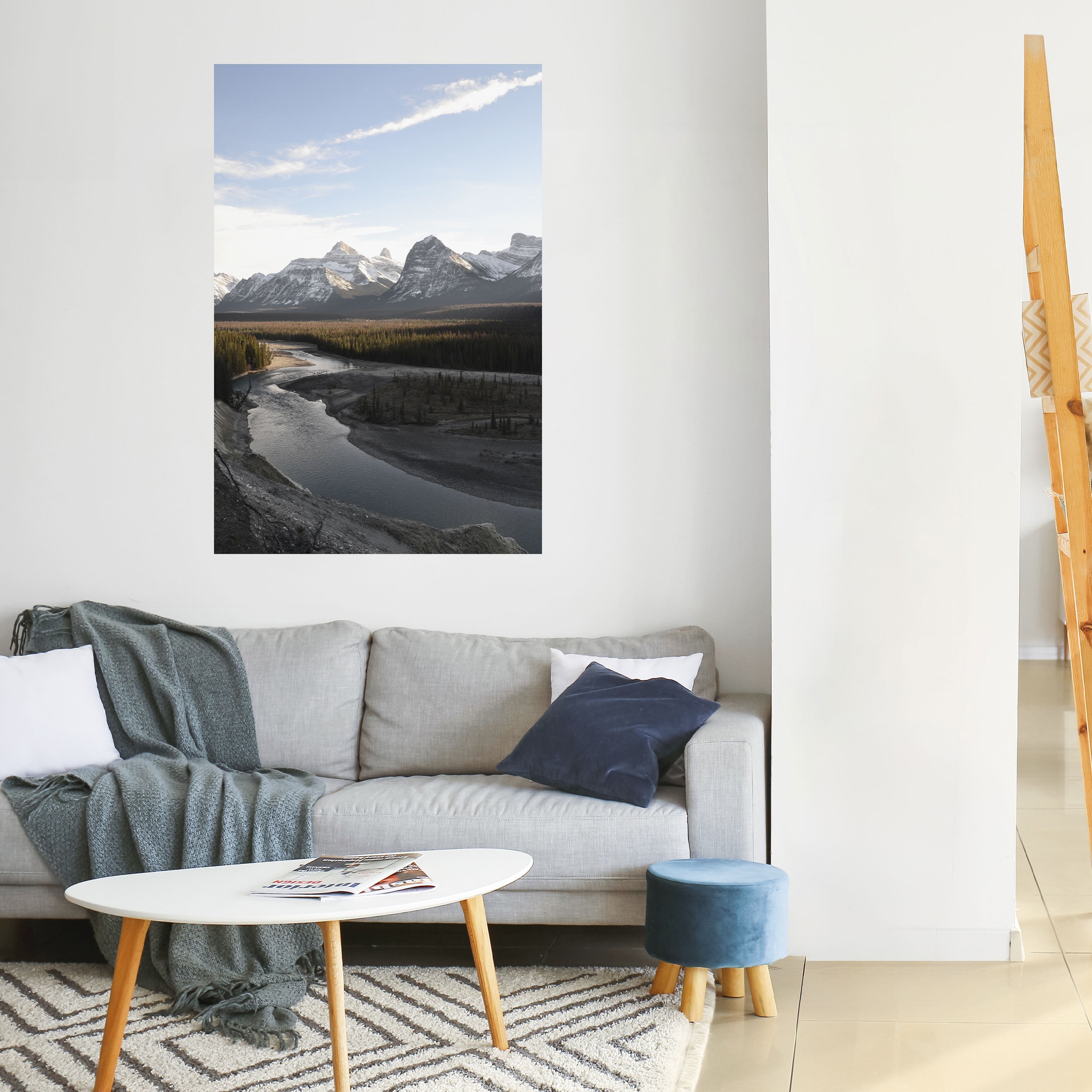 ECHOES OF NATURE'S SPLENDOR Vertikales Poster zum Abziehen und Aufkleben