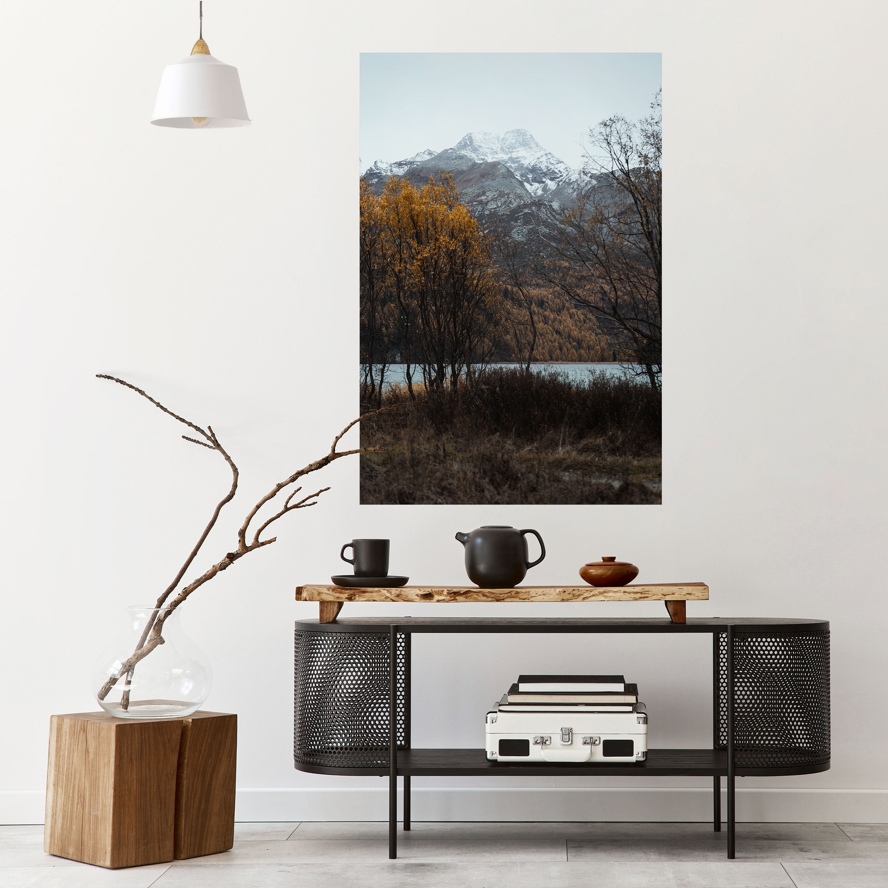 AUTUMN'S SILENT EMBRACE Vertikales Poster zum Abziehen und Aufkleben