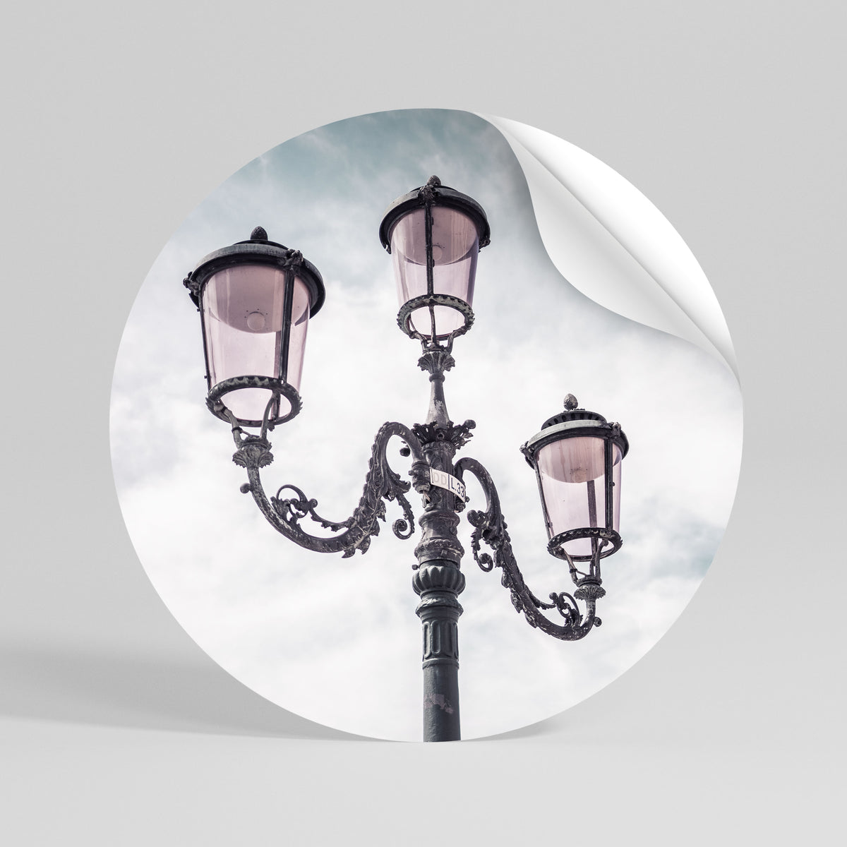 WHISPERS OF LIGHT Runder Wandsticker zum Abziehen und Aufkleben