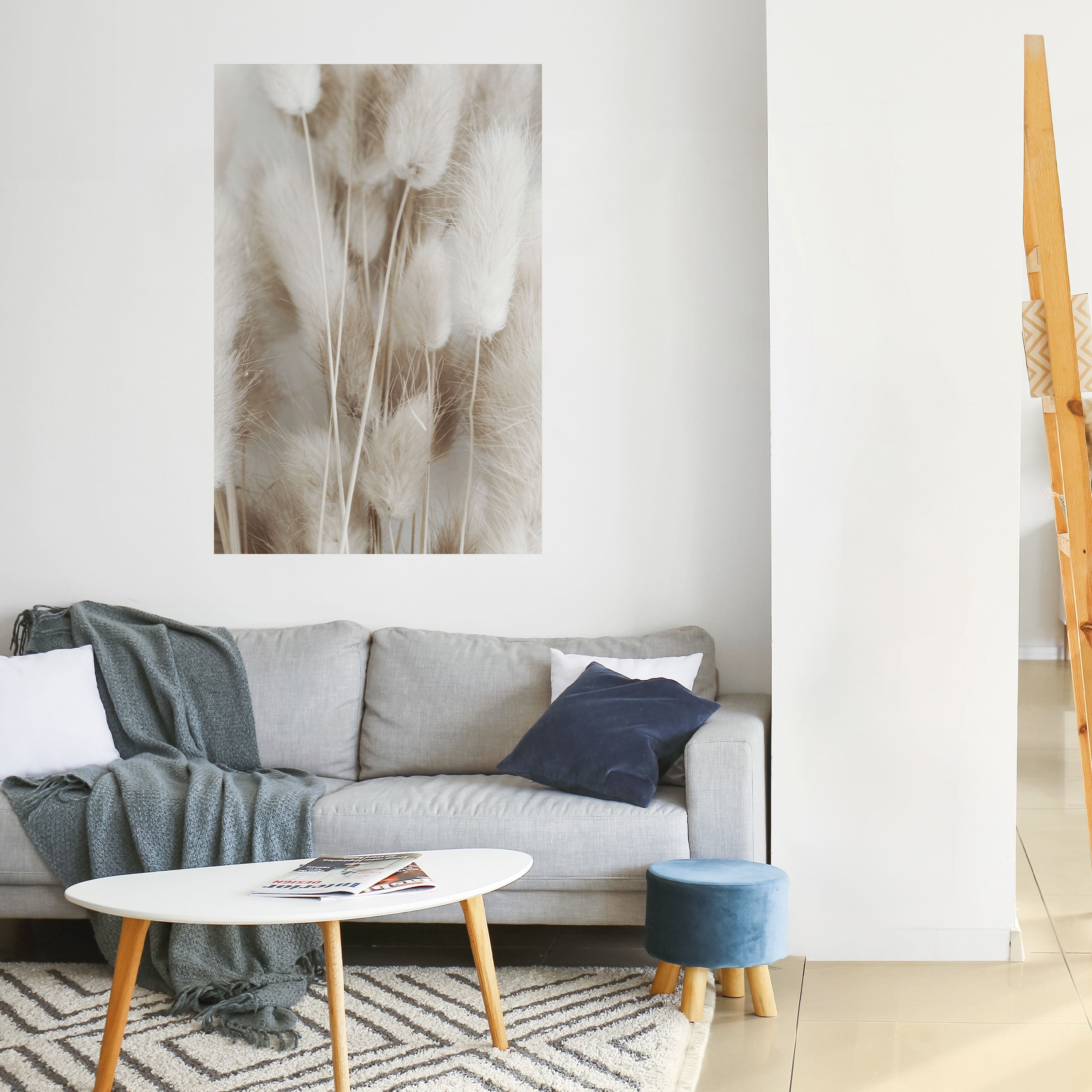 SOFTNESS IN FOCUS Vertikales Poster zum Abziehen und Aufkleben