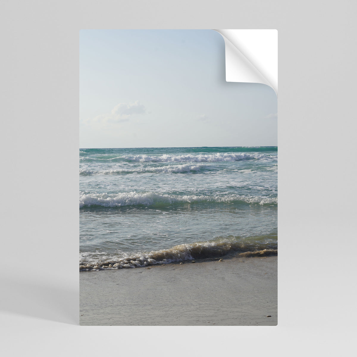 WAVES OF TRANQUILITY Selbstklebendes Poster - Hochformat