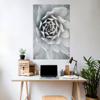 ELEGANT PETAL SWIRL Selbstklebendes Poster - Hochformat