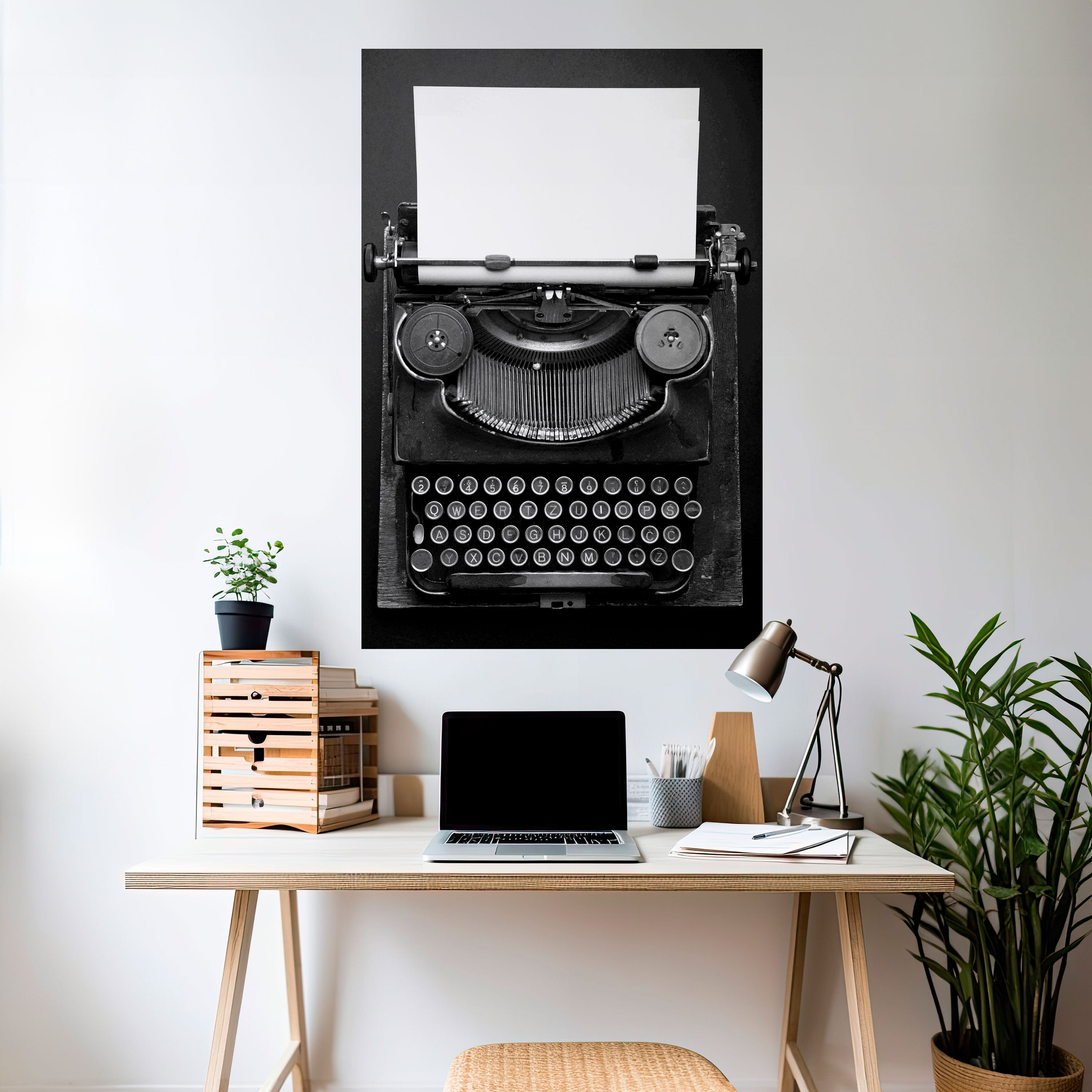 TYPEWRITER SYMPHONY Vertikales Poster zum Abziehen und Aufkleben