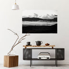 MISTY MOUNTAIN RADIANCE Selbstklebendes Horizontal-Poster