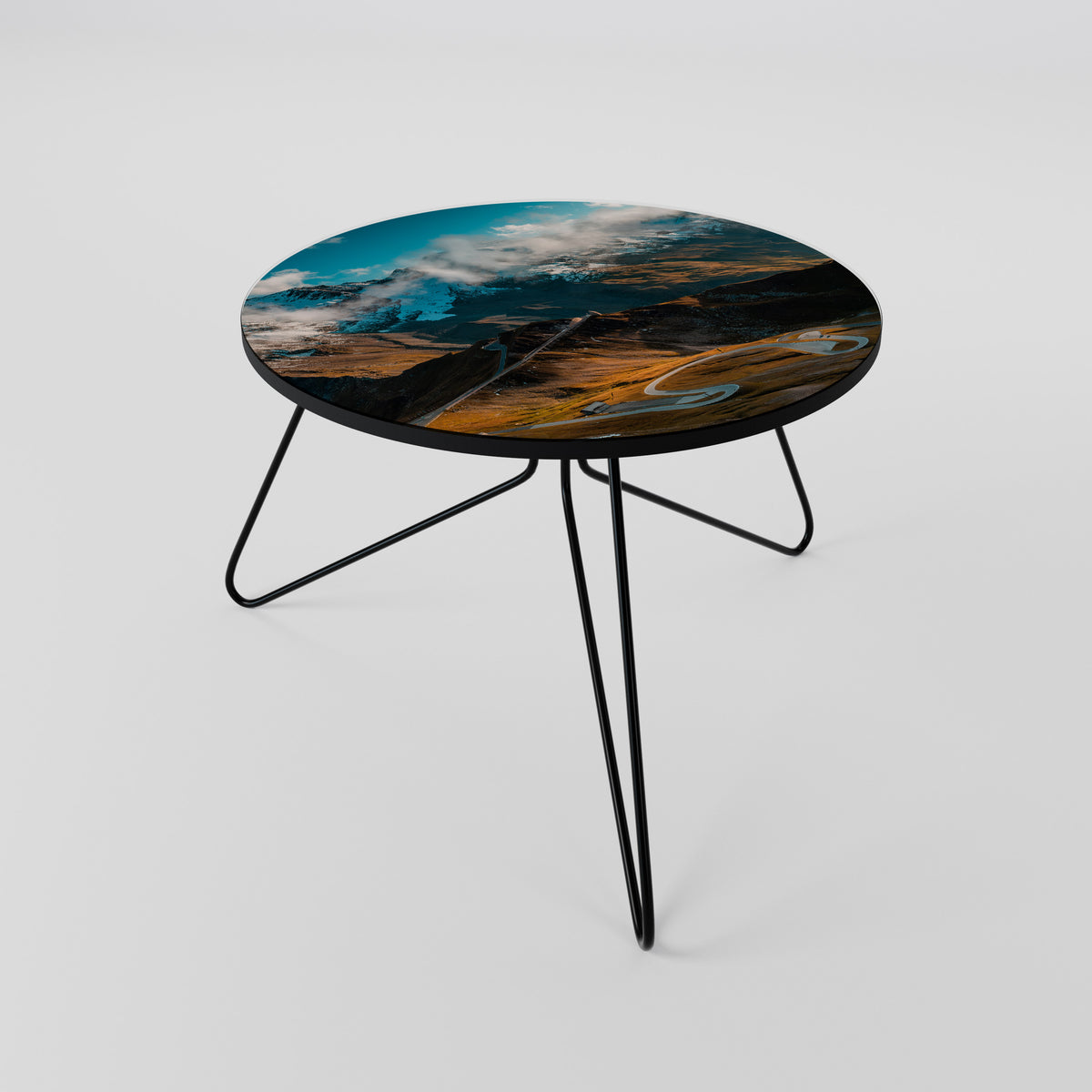 MOUNTAIN SERPENTINE Couchtisch