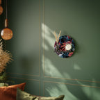 FLOURISH FANTASY Rundes Kunstregal in Schwarz