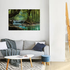 TRANQUIL WATERFALL ESCAPE Selbstklebendes Horizontal-Poster