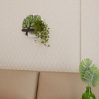 WILDERNESS DASH Rundes Kunstregal in Schwarz