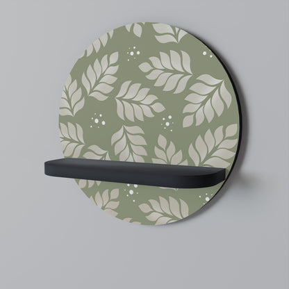 LEAVES ON GREEN Dekoratives Wandregal