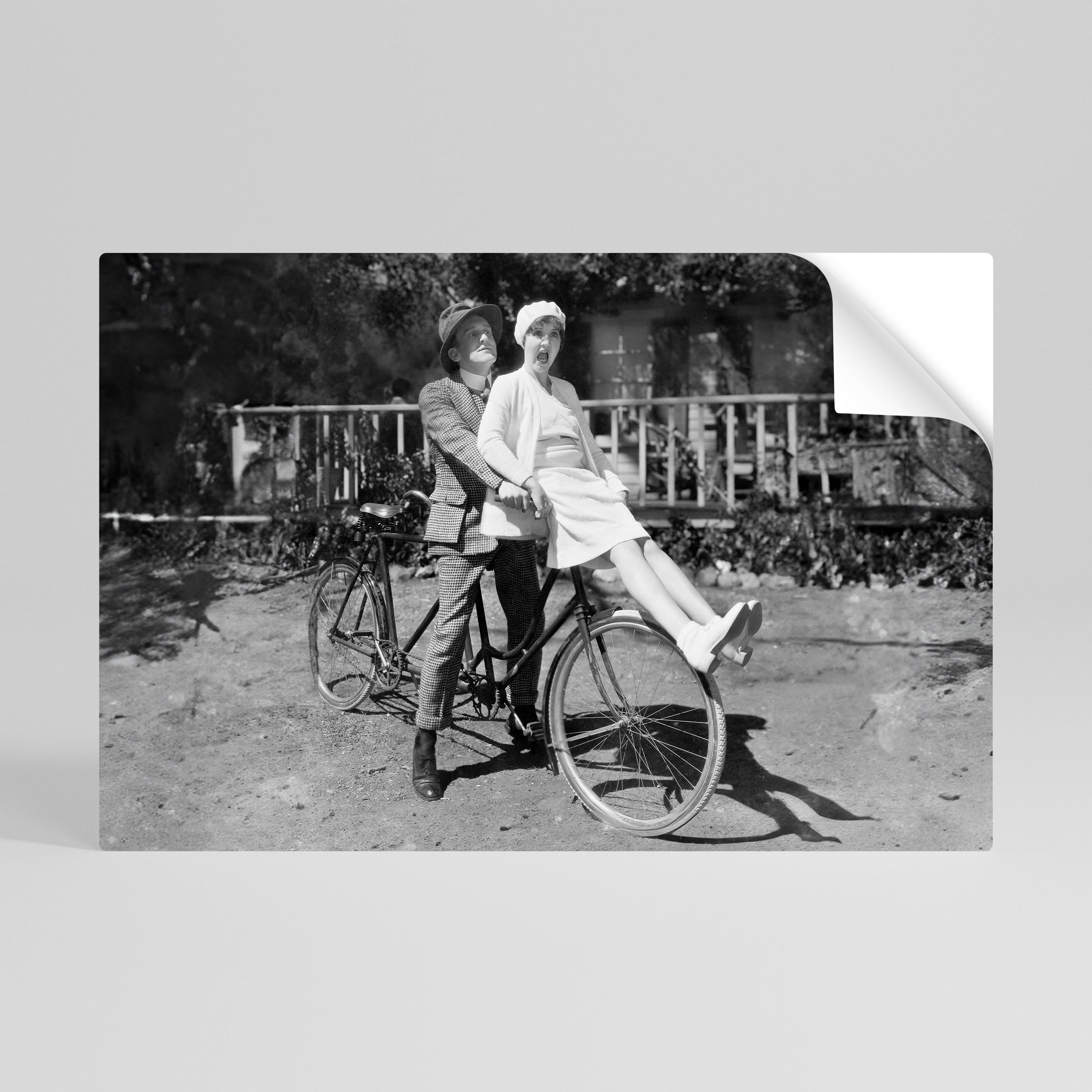 RIDING THROUGH TIME Selbstklebendes Horizontal-Poster