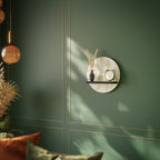 SPOTTED DAZE Rundes Kunstregal in Schwarz