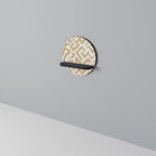 CLUSTER CRAFTS Rundes Kunstregal in Schwarz