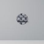 GRAPHITE EYES Rundes Kunstregal in Schwarz