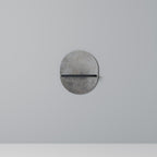 CONCRETE WALL Ovales Kunstregal in Schwarz