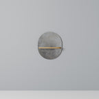 CONCRETE WALL Ovales Kunstregal in Eiche-Optik