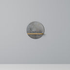 CONCRETE WALL Rundes Kunstregal in Eiche-Optik