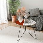 EXTRAORDINARY DUALISM Couchtisch Ø 69 cm