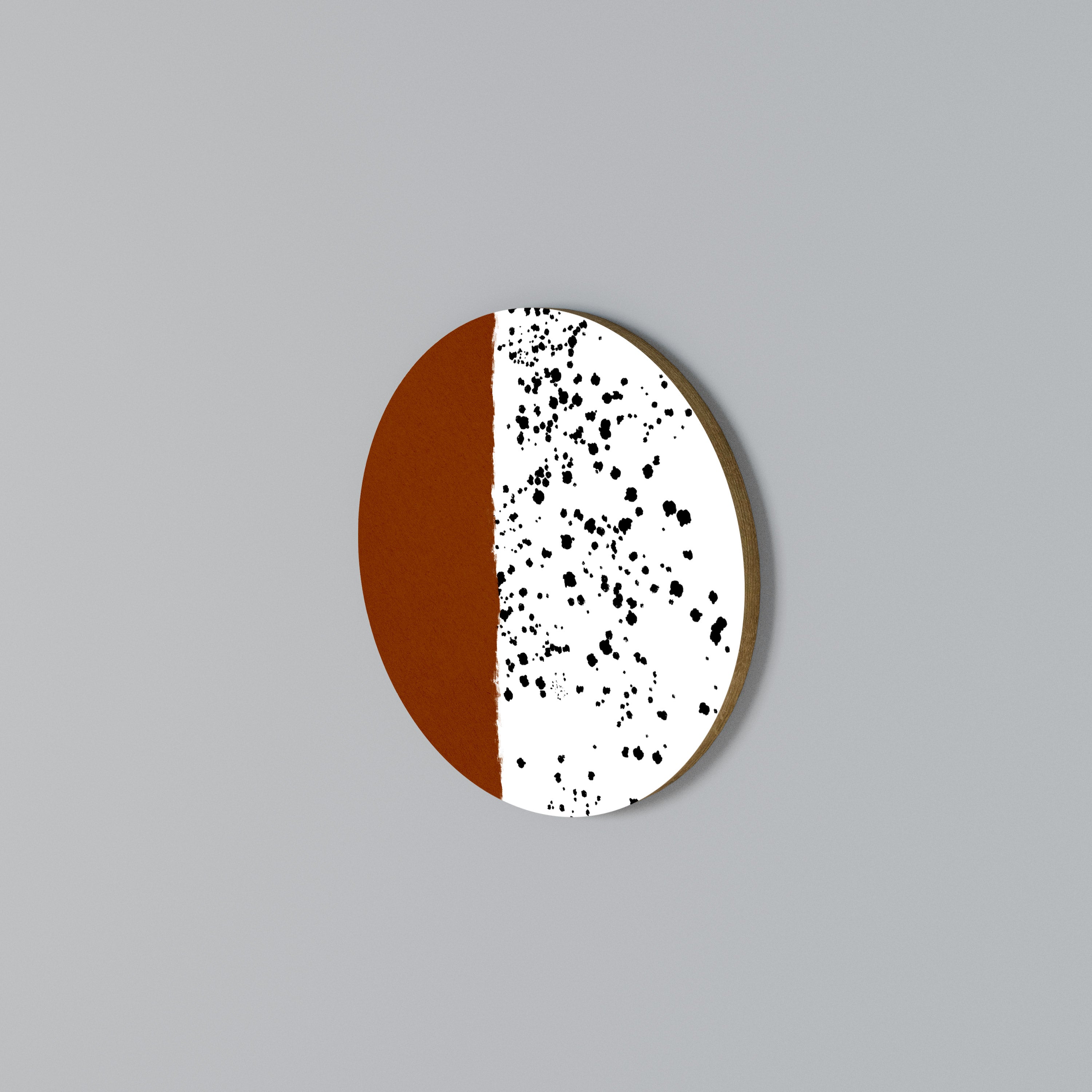 EXTRAORDINARY DUALISM Round Wall Art