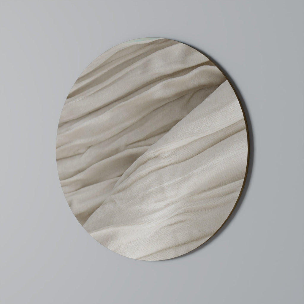 SERENE FOLDS Runde Wandkunst