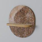 ARABESQUE WHISPERS Ovales Kunstregal in Eiche-Optik