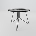 SHADOWED CONTINENTS Couchtisch Ø 69 cm