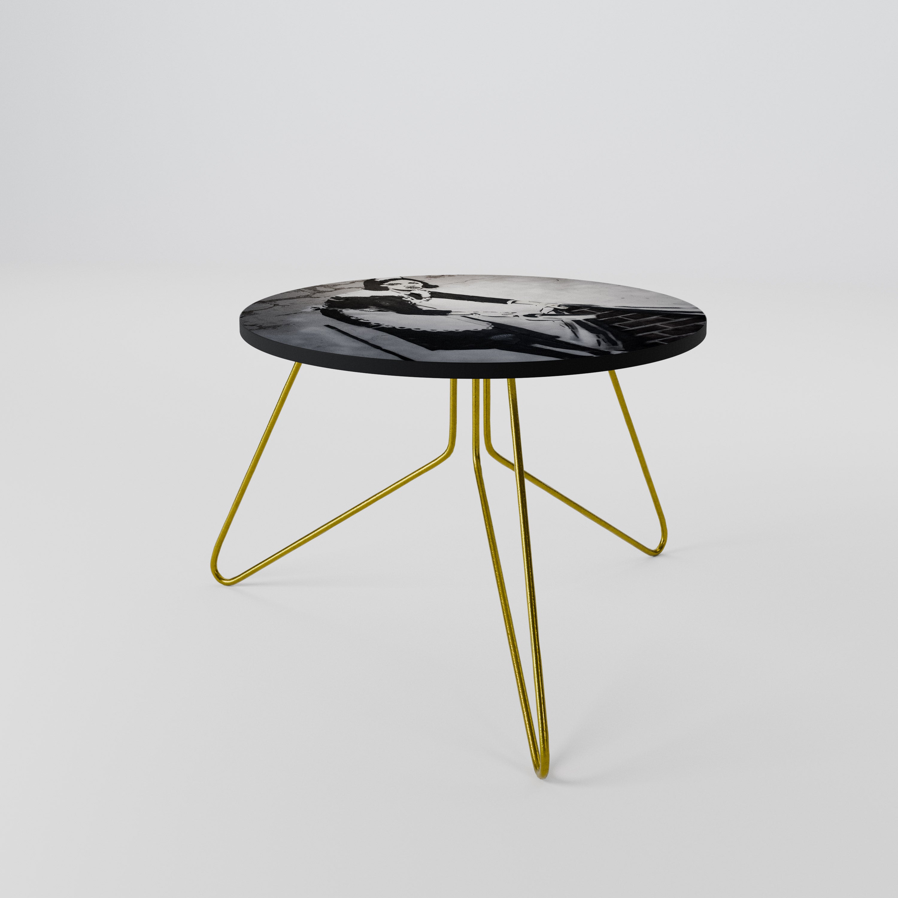 SWEEPING UNDER (BANKSY) Coffee Table