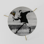 FLOWER BOMBER (BANKSY) Couchtisch Ø 60 cm
