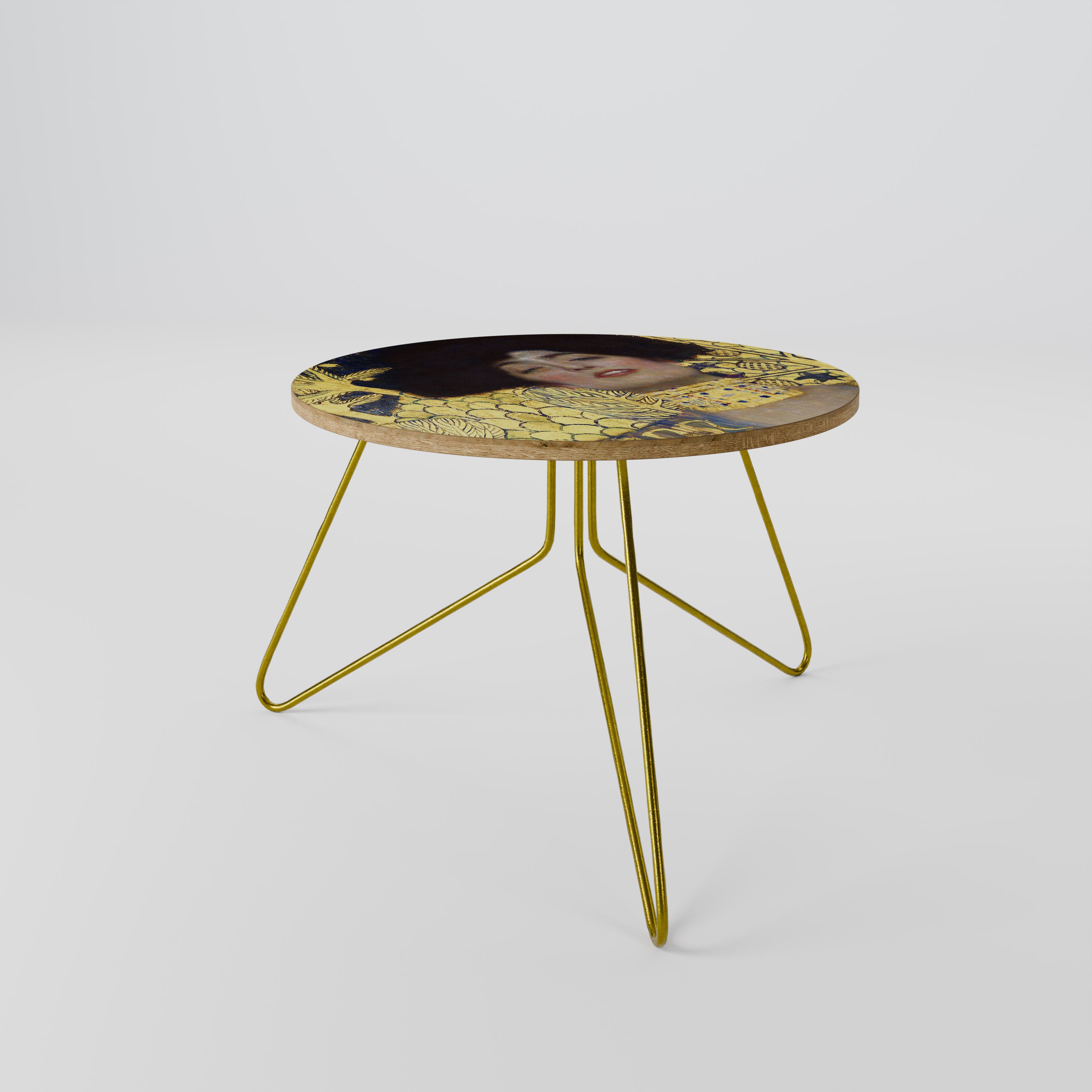 JUDITH WITHOUT HOLOFERNES Couchtisch