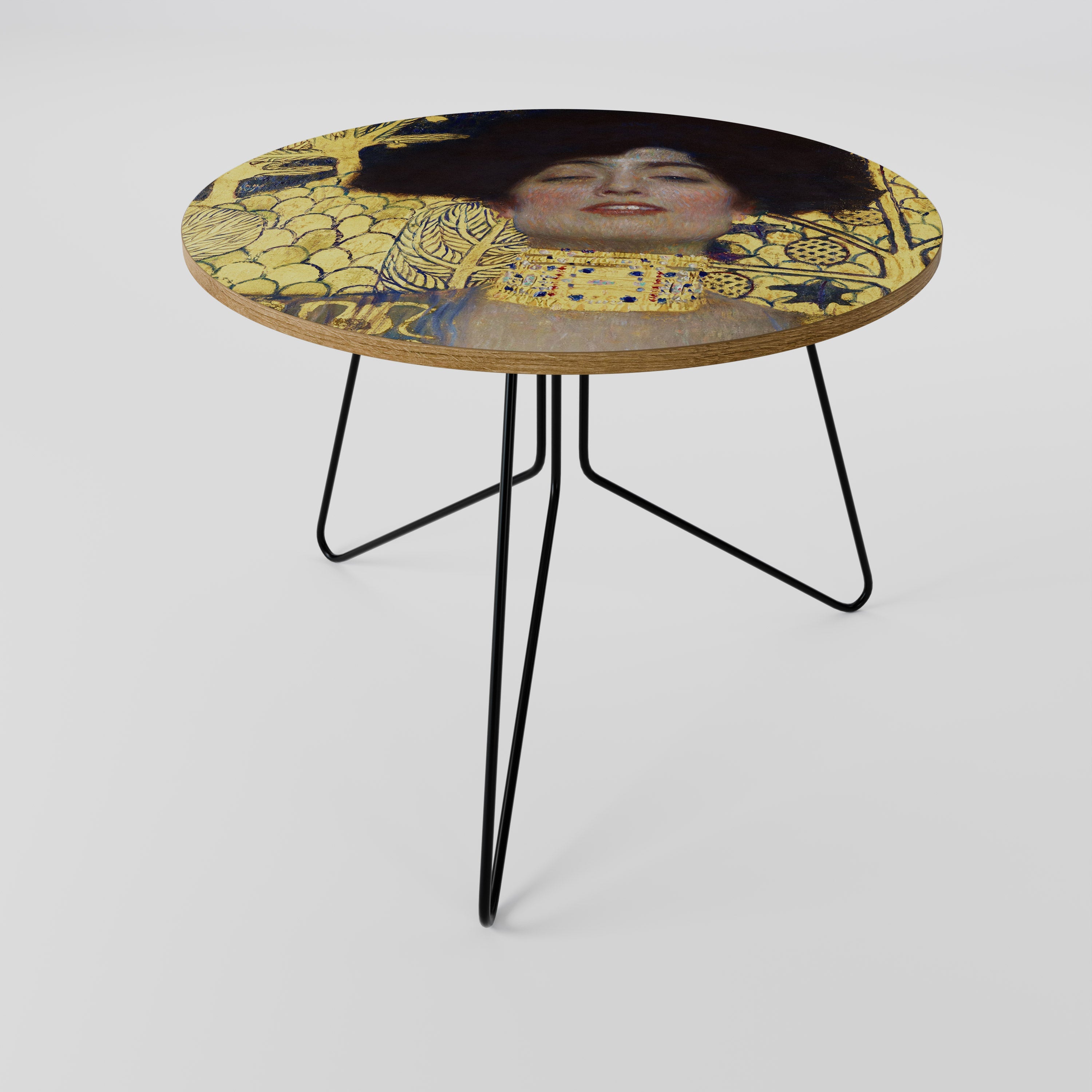 JUDITH WITHOUT HOLOFERNES Coffee Table 69