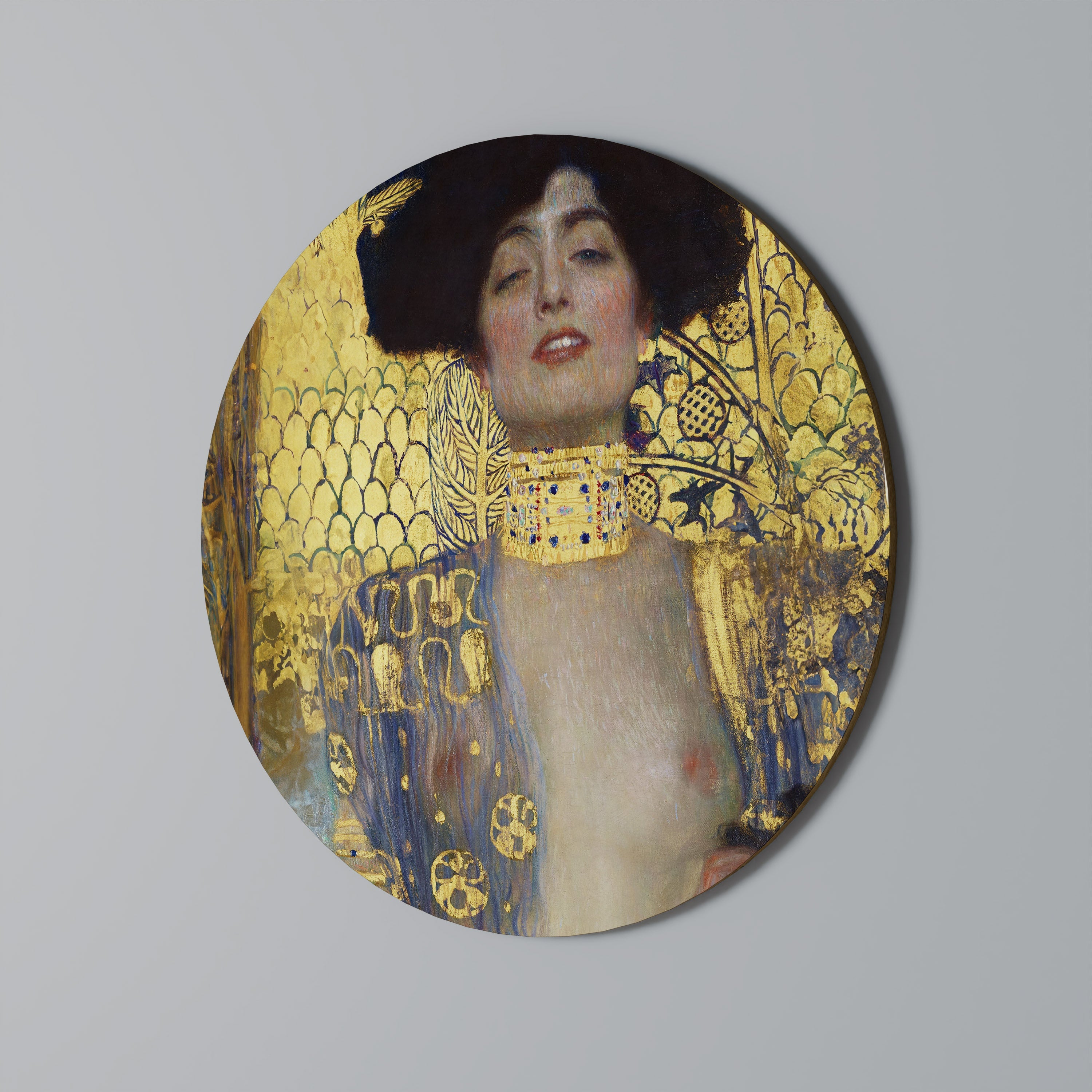 Runde Wandkunst von JUDITH &amp; HOLOFERNES