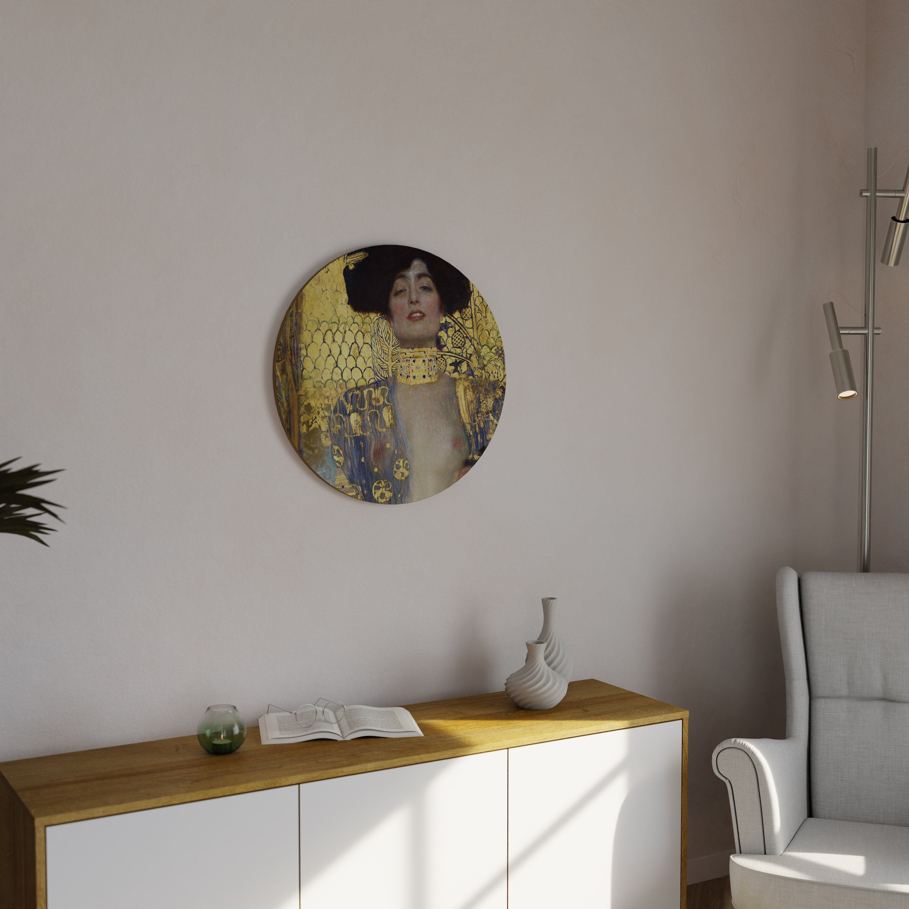 Runde Wandkunst von JUDITH &amp; HOLOFERNES