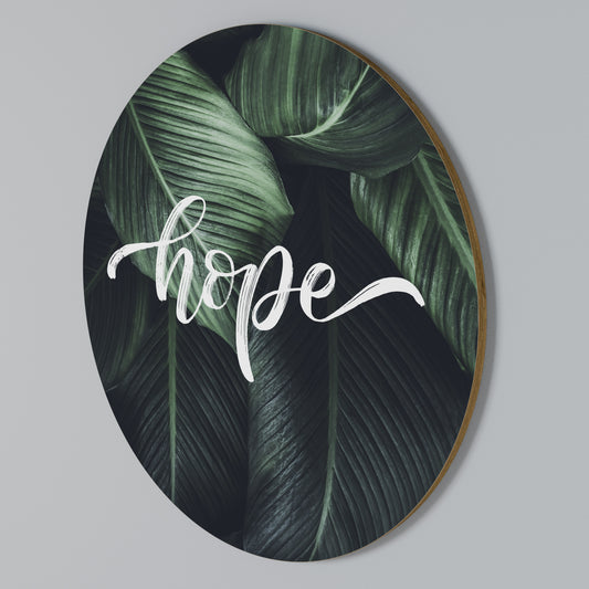 GREEN WHISPERS OF HOPE Rundes Wandbild