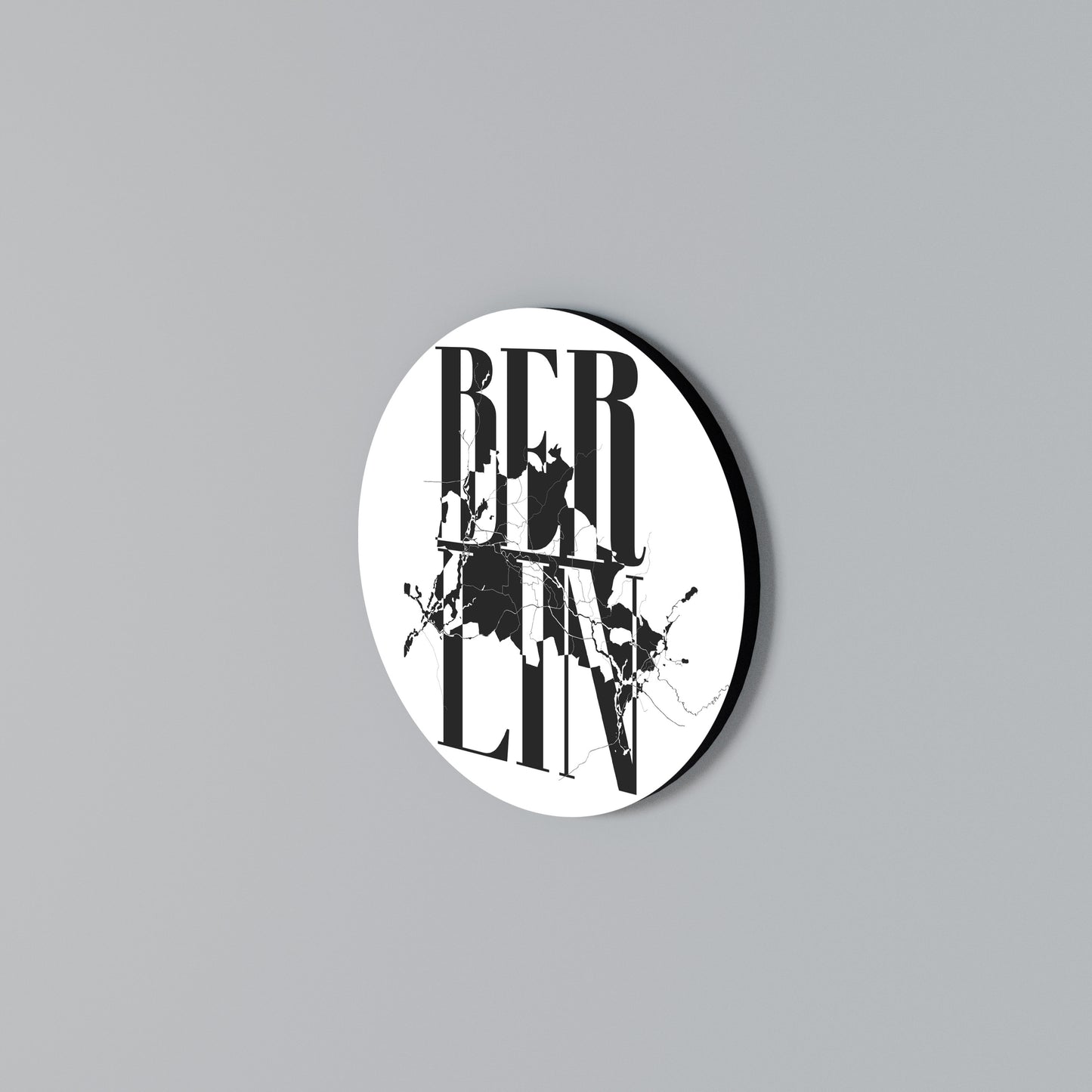 BOLD HORIZONS OF BERLIN Round Wall Art