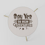ADVENTURE AWAITS YOU Couchtisch Ø 60 cm